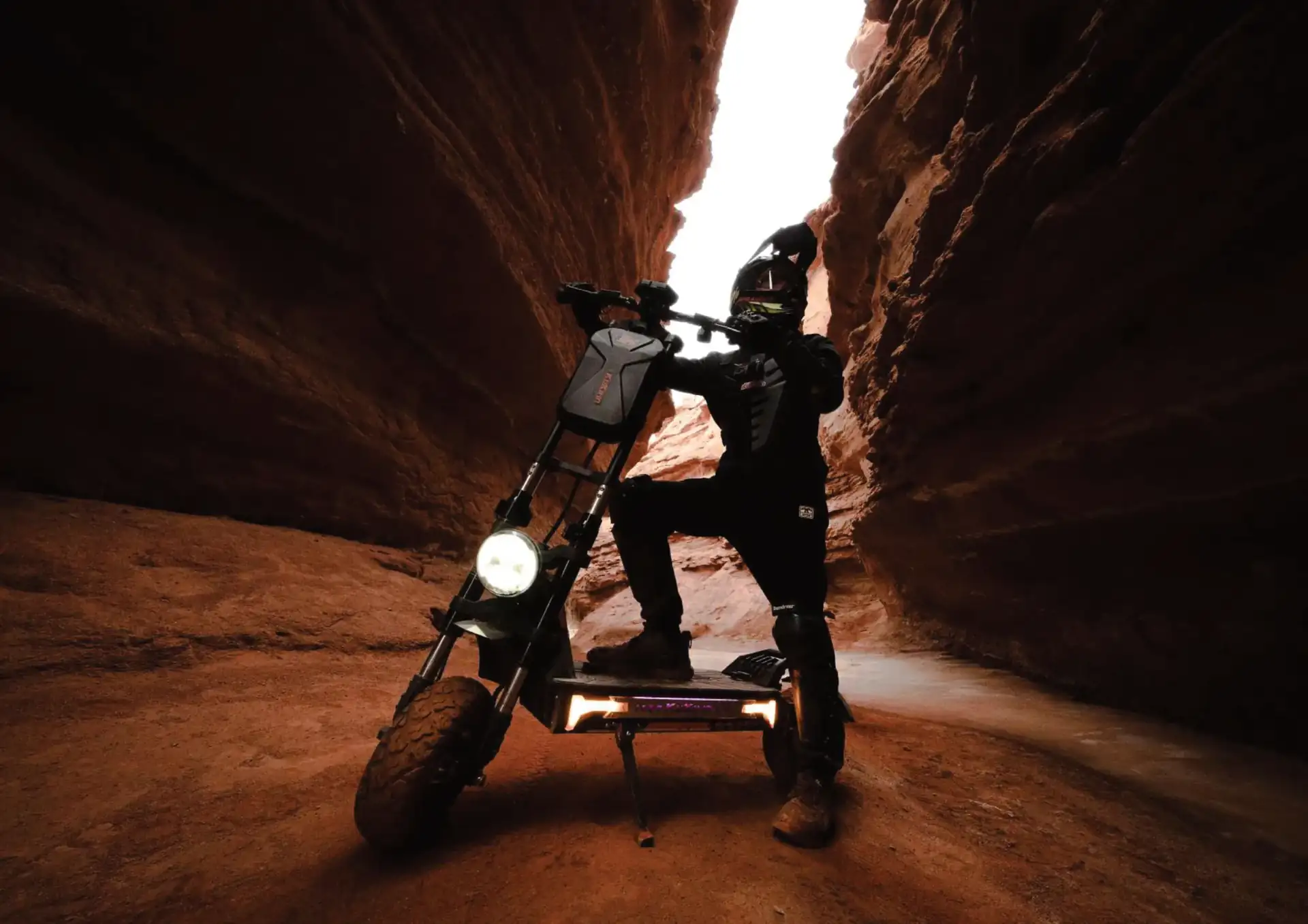 KuKirin G4 Max in action